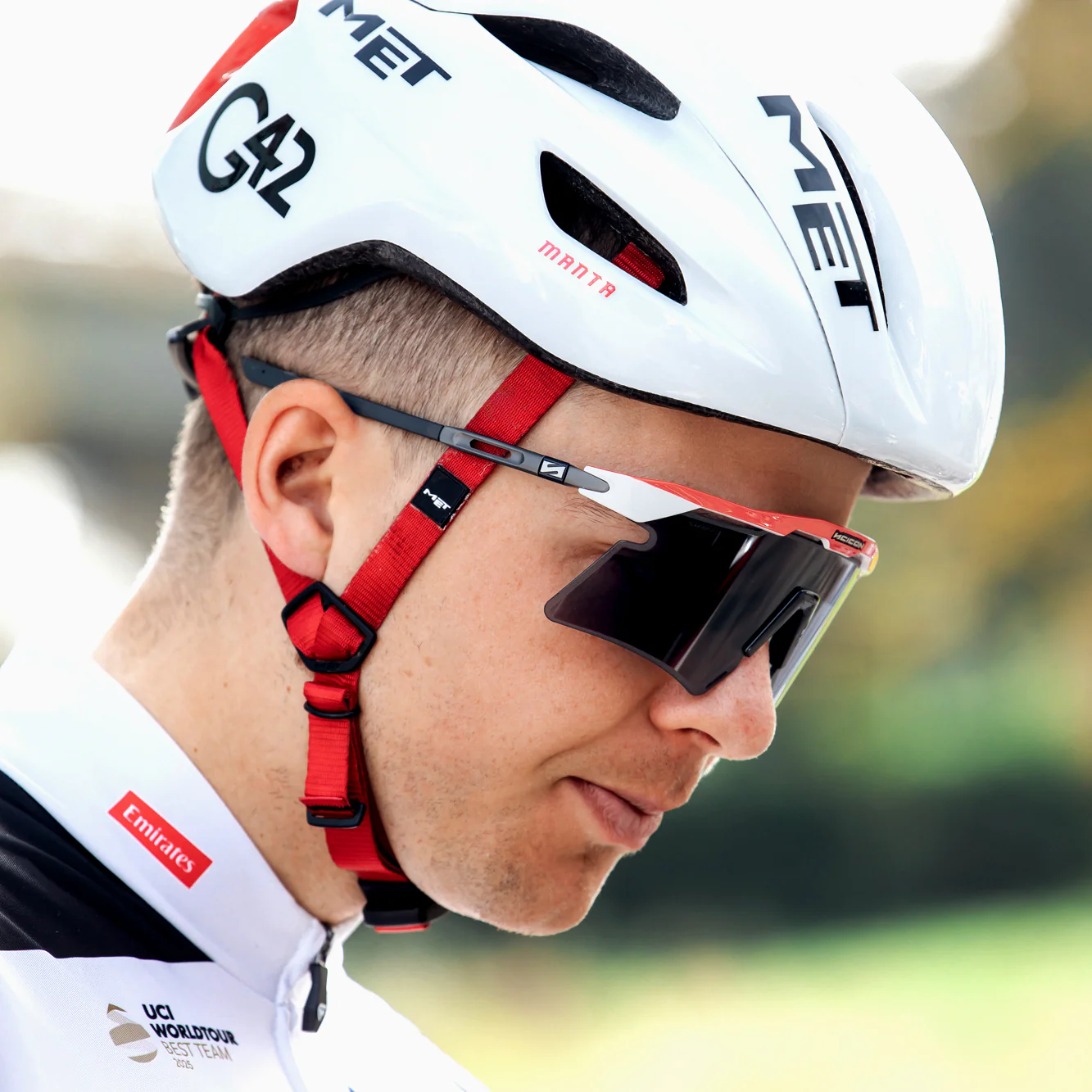 AEROSHADE 2.0 TITANIUM UAE TEAM EDITION - Image 2