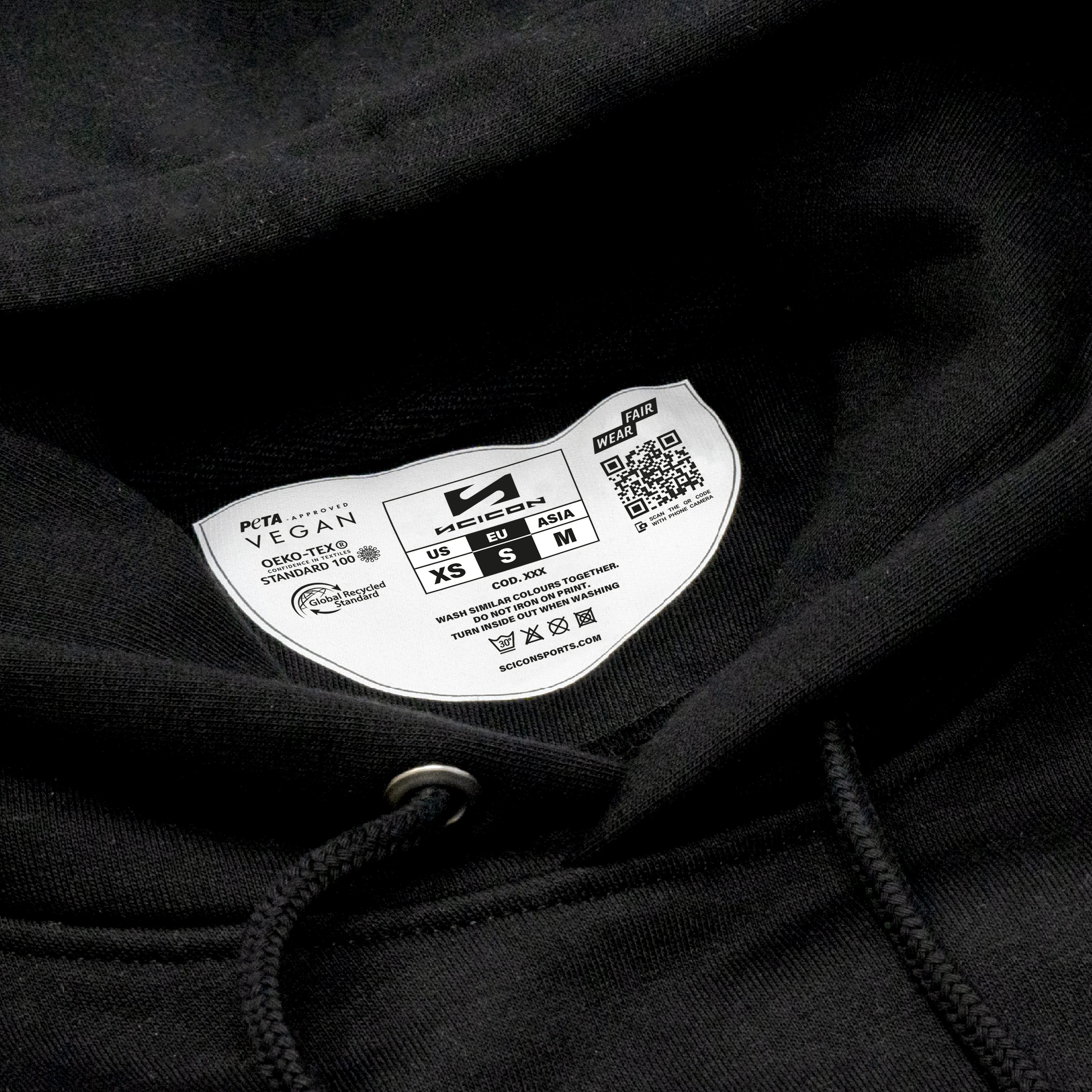 IRON HOODIE - Image 5